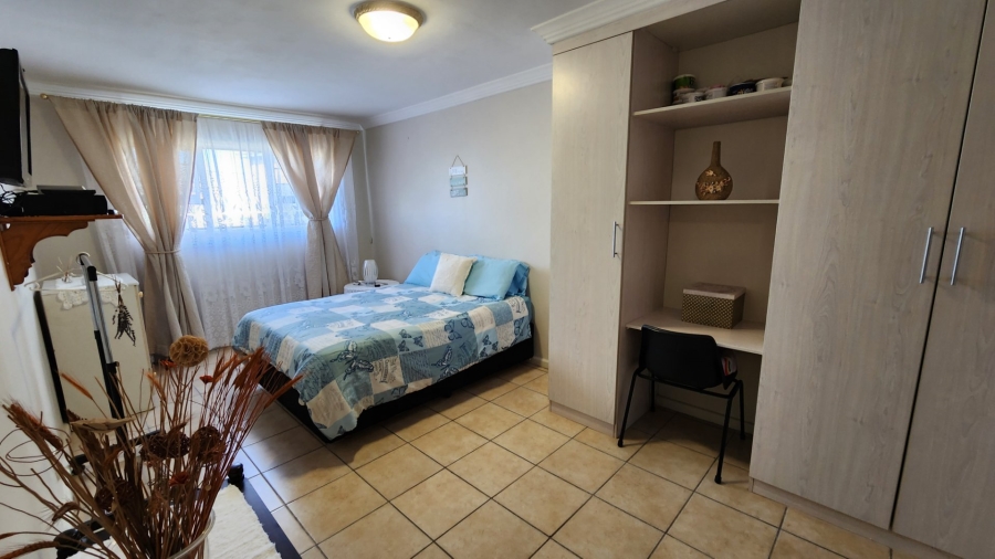 3 Bedroom Property for Sale in Seemeeu Park Western Cape